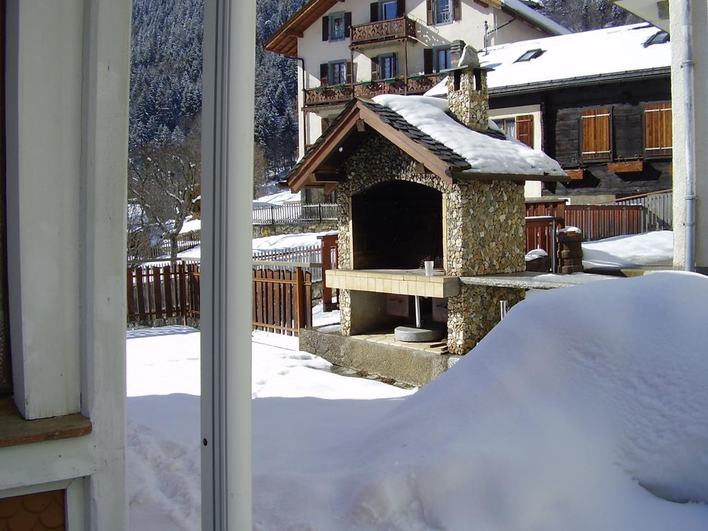 Les Alpes Finhaut Exterior foto
